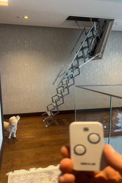 Kumandalı Elektrikli Motorlu Çatı Merdivenleri